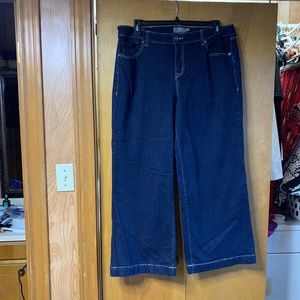 Wide leg jeans